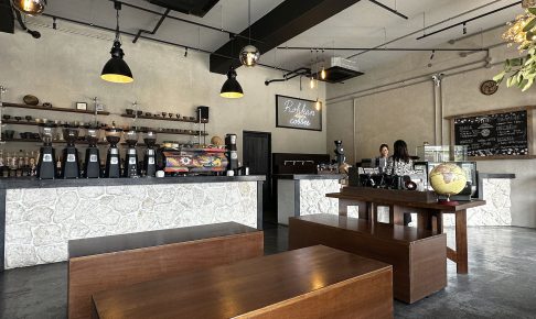 五感を超えるスペシャリティコーヒーの世界『rokkan COFFEE SHURI』｜那覇市首里当蔵町 /CELEBRATIONS maki