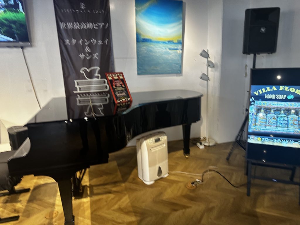 キリスト教書店『ライフセンタービブロス堂』で楽しめる雑貨やカフェ時間|那覇市曙 /CELEBRATIONS maki