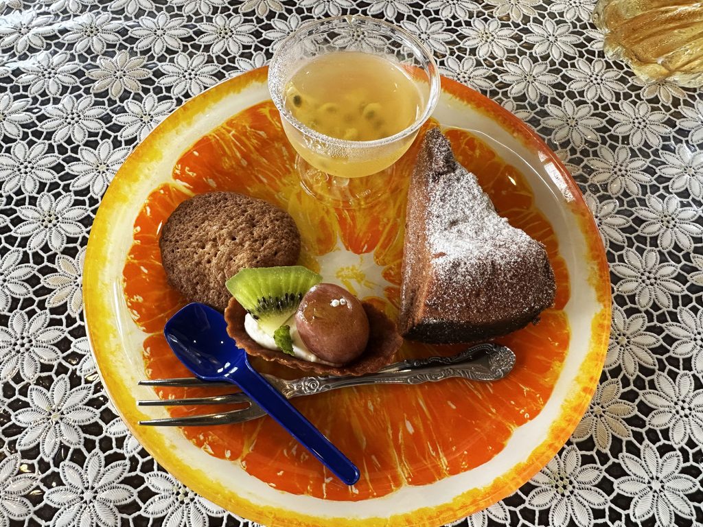 嘉数ゆりオススメ！前菜からデザートまでコース料理が楽しめるカフェ『Cafe Berryberry2（カフェ ベリーベリー2）』｜南城市佐敷
