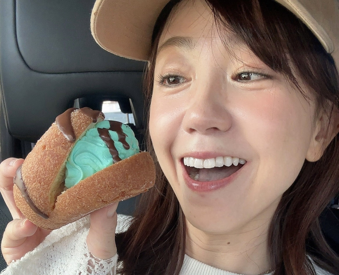 嘉数ゆりオススメ！個性的で可愛くて、サクフワ食感が美味しい『オロクドーナツ』｜那覇市鏡原町