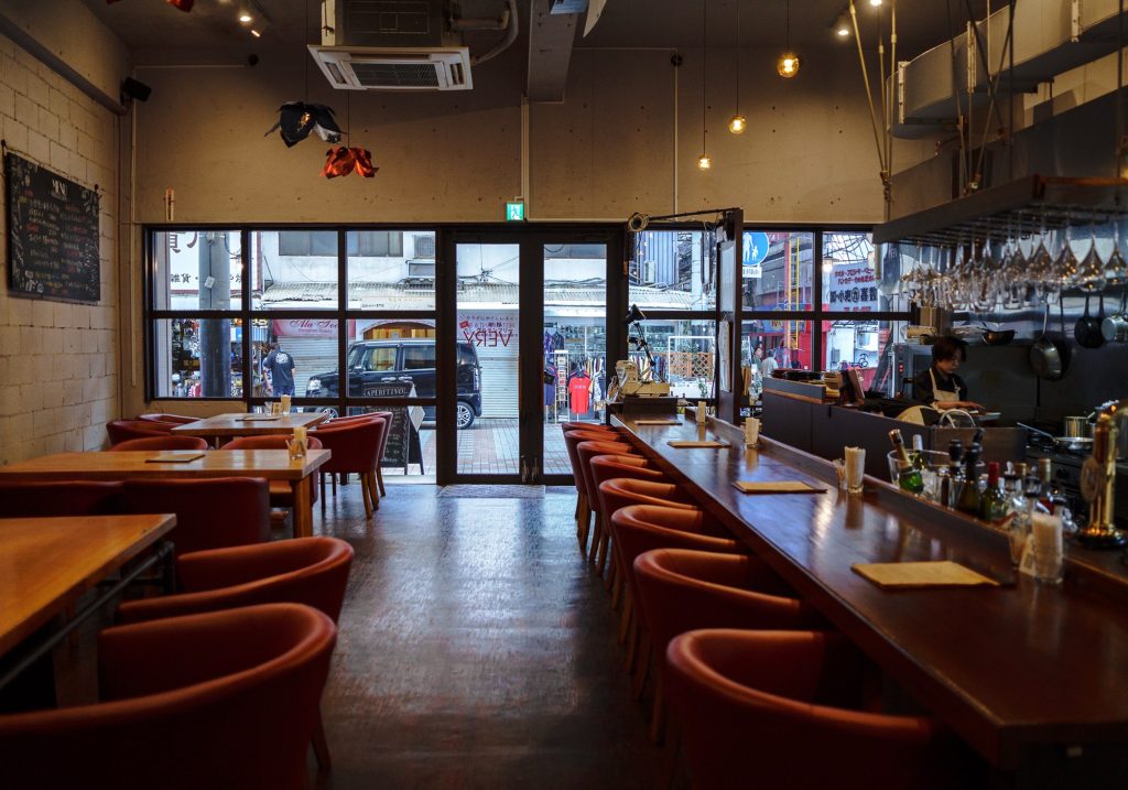 居心地の良い空間でいただく美味しいイタリアンとワイン『RESTAURANT & BAR VERY』|那覇市壺屋 /CELEBRATIONS maki