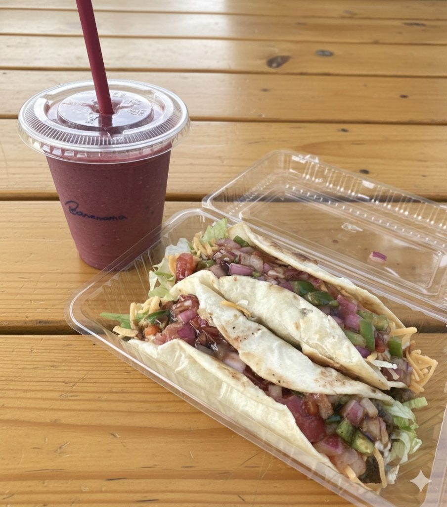 嘉数ゆりオススメ!地元の新鮮な農産物や特産物がいっぱい!『南の駅 やえせ』|島尻郡八重瀬町