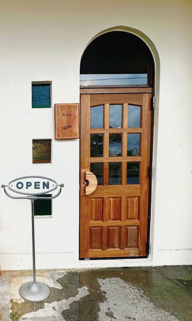 嘉数ゆりオススメ！お洒落で華やかなドライフラワー専門店『lily ronde（リリーロンド）』｜沖縄市美原