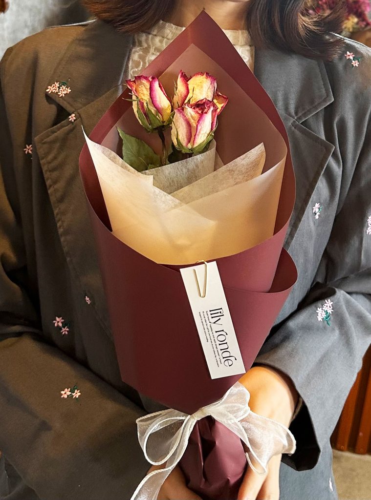 嘉数ゆりオススメ！お洒落で華やかなドライフラワー専門店『lily ronde（リリーロンド）』｜沖縄市美原