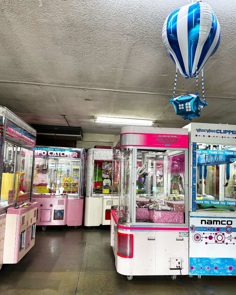 嘉数ゆりオススメ！昭和レトロな遊びスポット『天久ファミリースポーツランド』｜那覇市天久