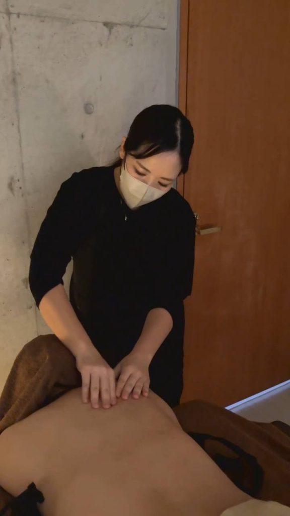 眠ってしまうほど深くゆるむ、隠れ家リンパサロン『Nail&Lymph Colorer(クロレ)』|那覇市田原|CELEBRATIONS maki