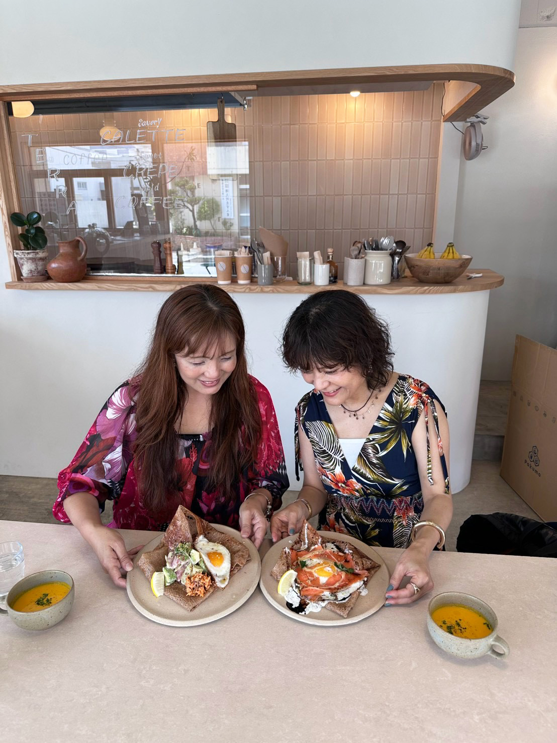 『TERRA Galette,Crape&Coffee』＆『カフェサンフランシスコ』で観光客のように楽しもう！｜中頭郡北谷町｜CELEBRATIONS maki